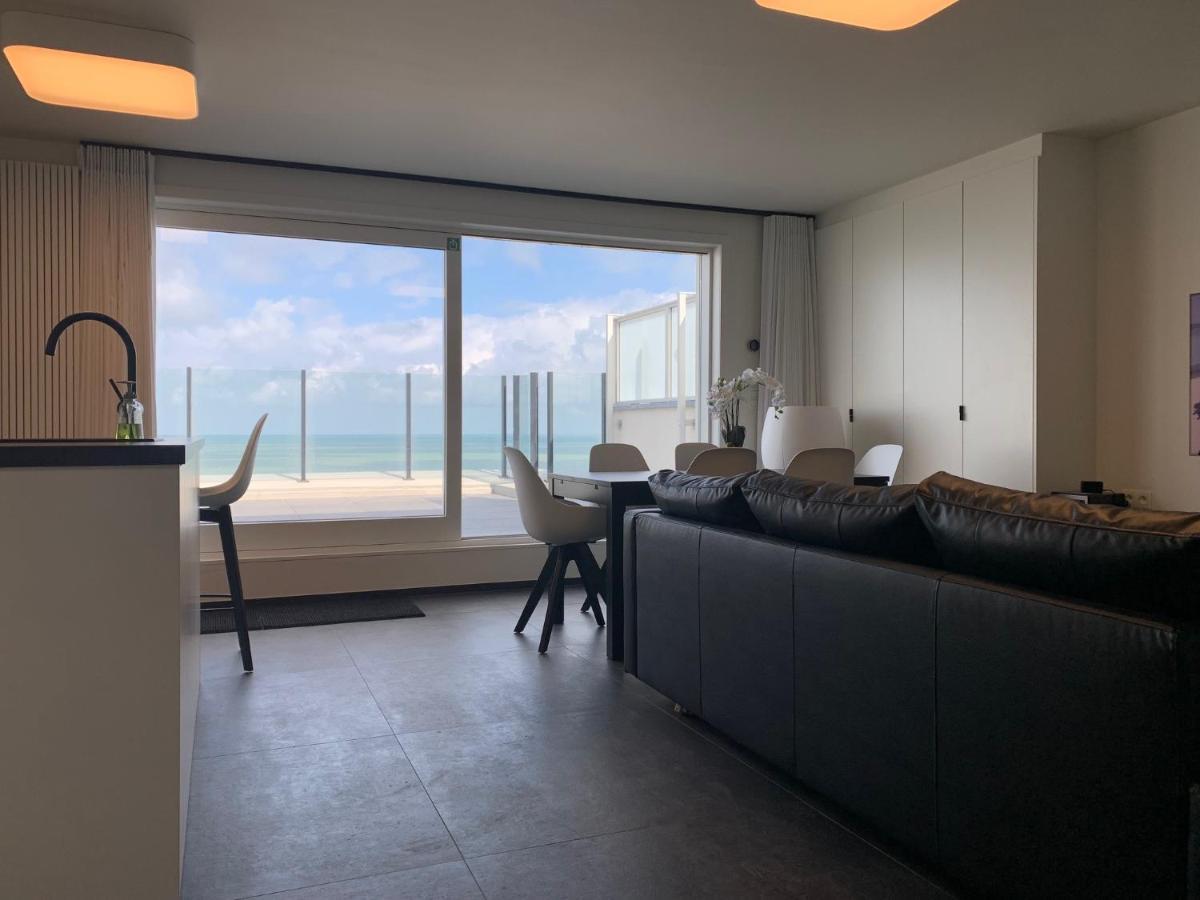 Stormvogel Oostende: Penthouse Studio with Panoramic Sea View Exterior photo